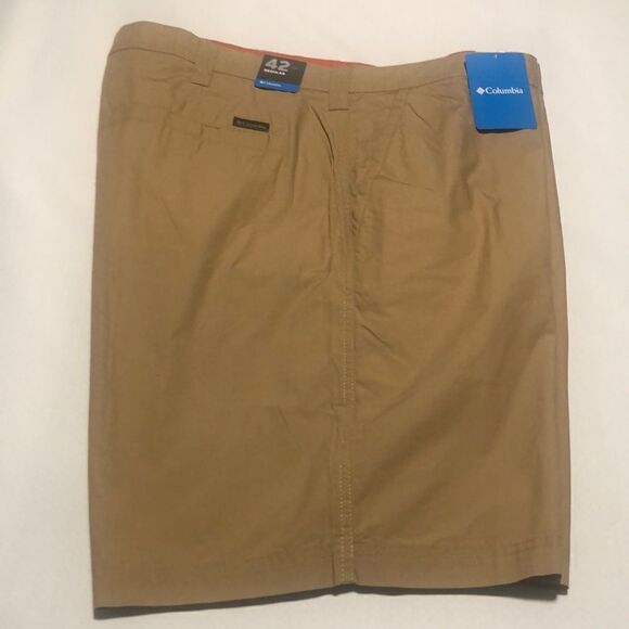 Columbia Shorts Mens 42 Khaki - Picture 1 of 4